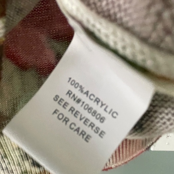 Small Emily Daniels floral crystal studded sweater - Picture 4 of 4